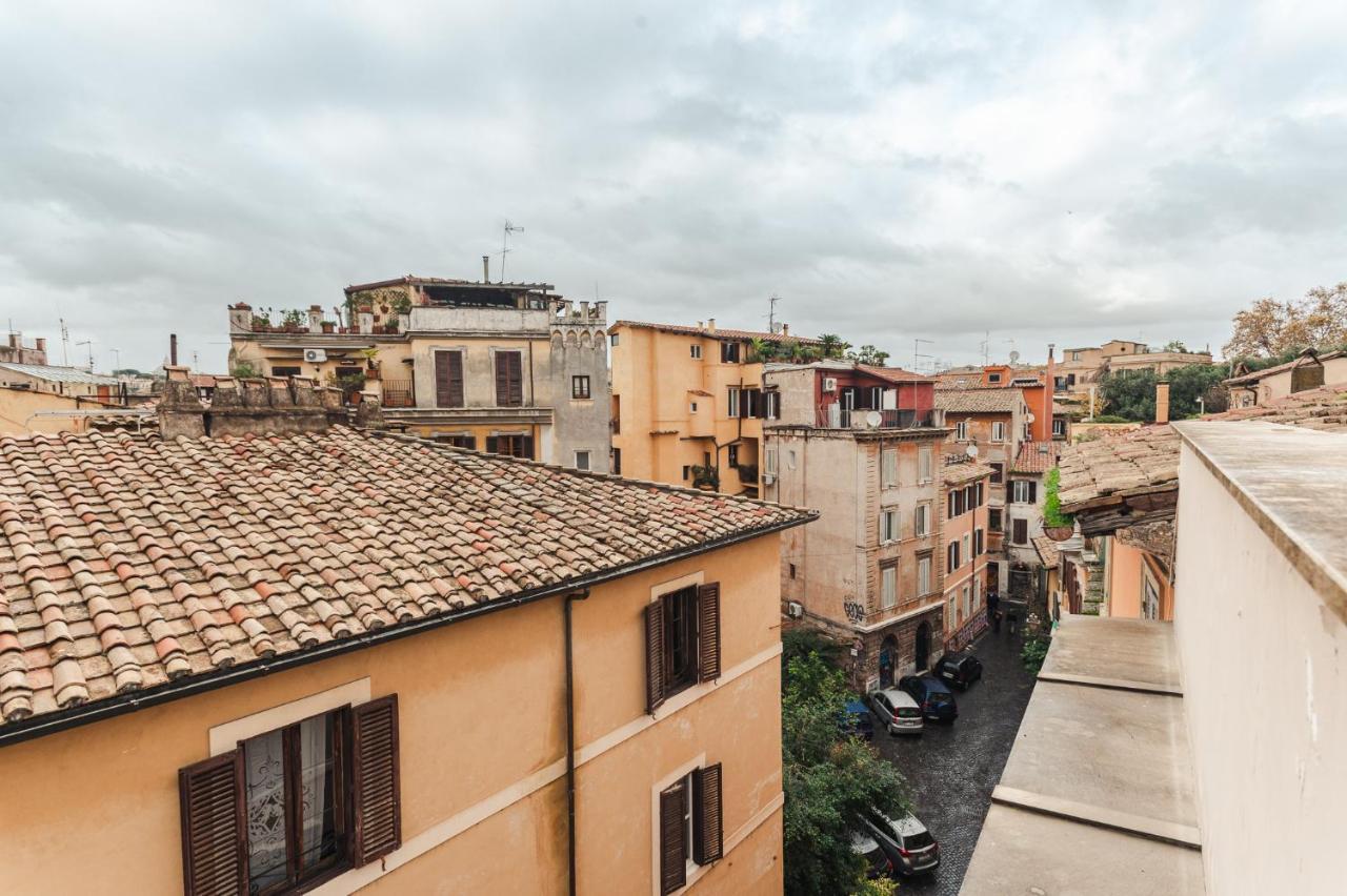 Nikis Collection Trastevere Affittacamere Roma
